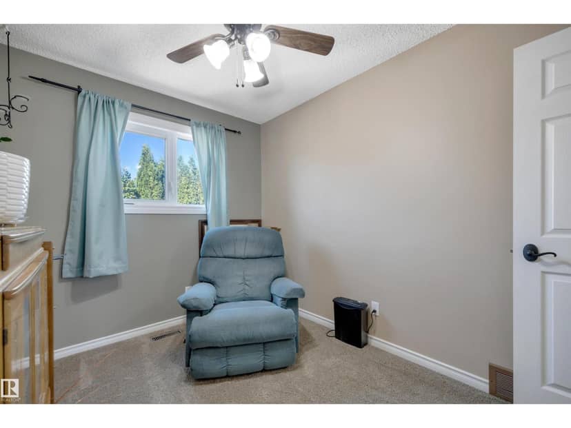 5735 152A AV NW — photo 24 of 40