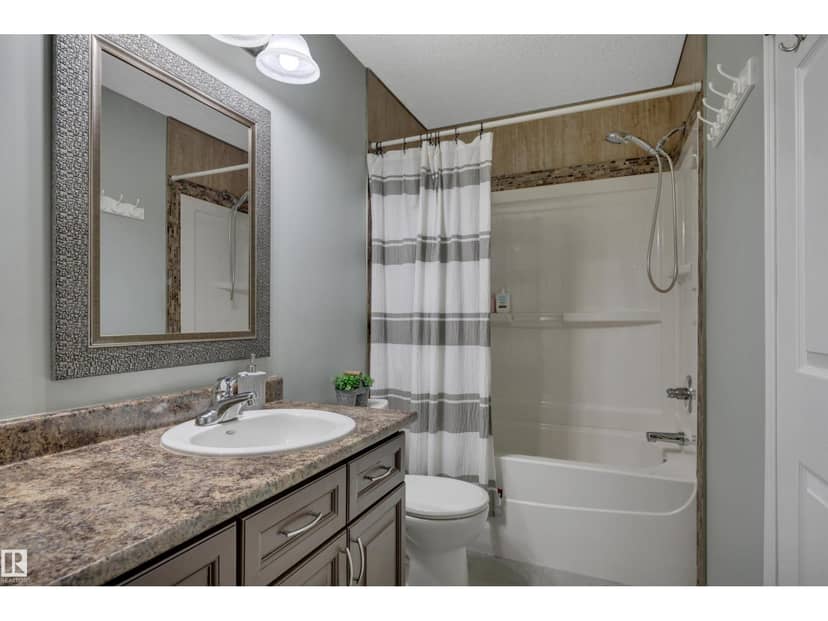 5735 152A AV NW — photo 22 of 40