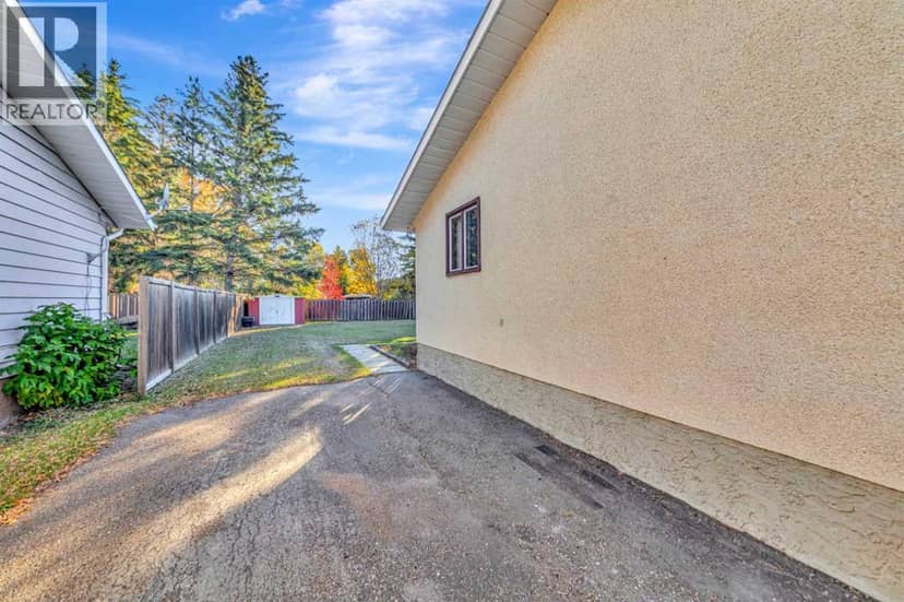 3401 47 Avenue — photo 28 of 30