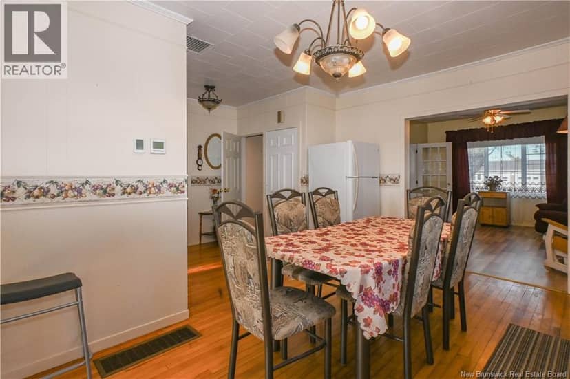 8200 Saint-Paul Street — photo 12 of 40