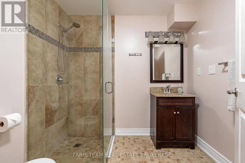 27 Kidd Crescent — photo 22 of 27
