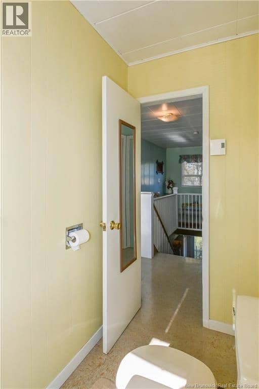 8200 Saint-Paul Street — photo 37 of 40