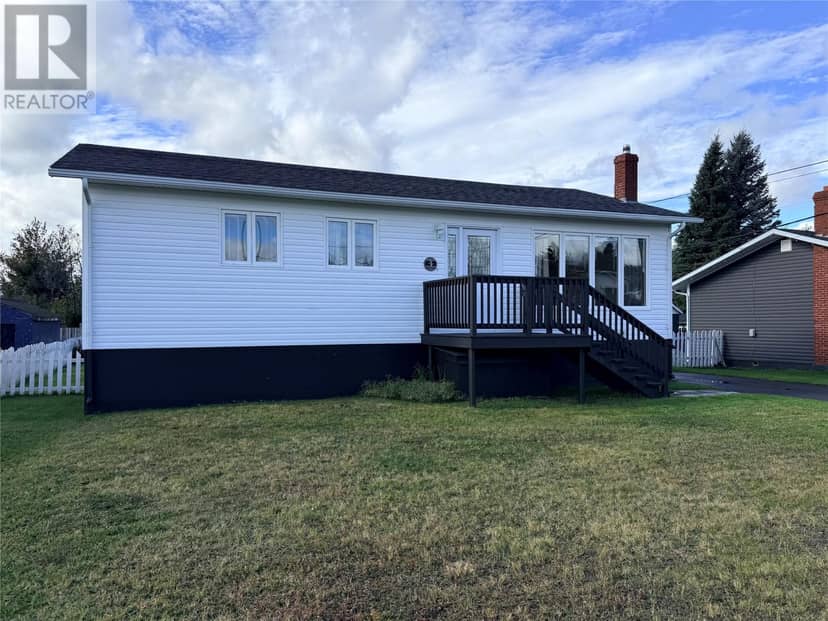 4 Cartwright Street, Grand Falls-Windsor, photo 2