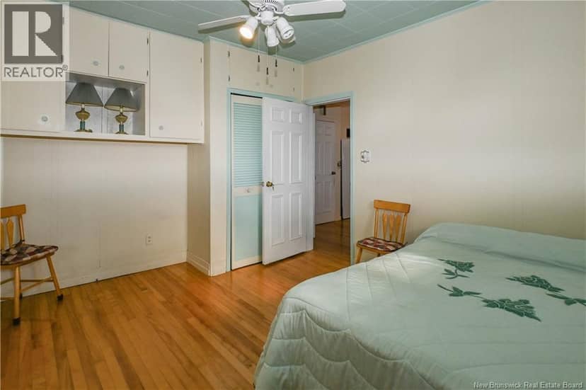 8200 Saint-Paul Street — photo 26 of 40