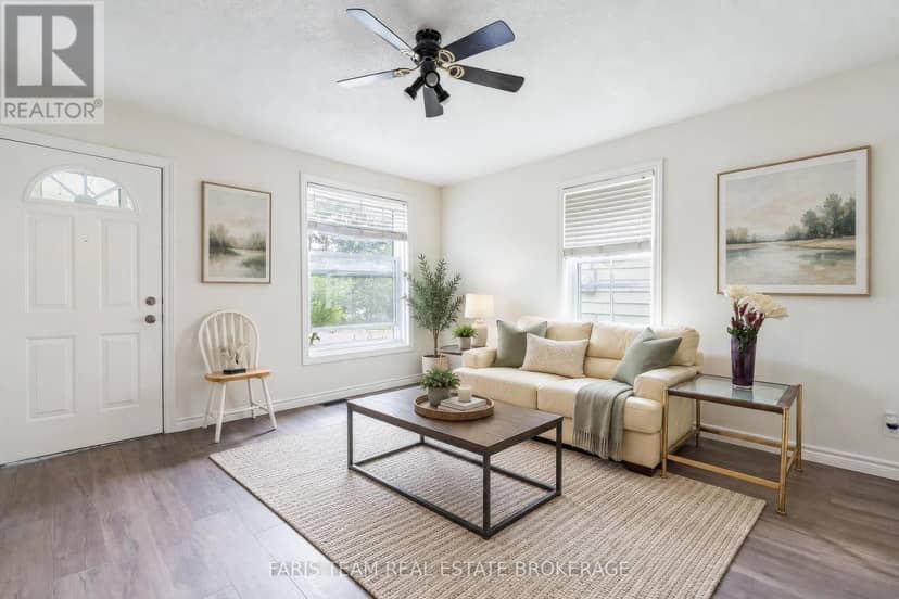 308 Russell Street — photo 13 of 32