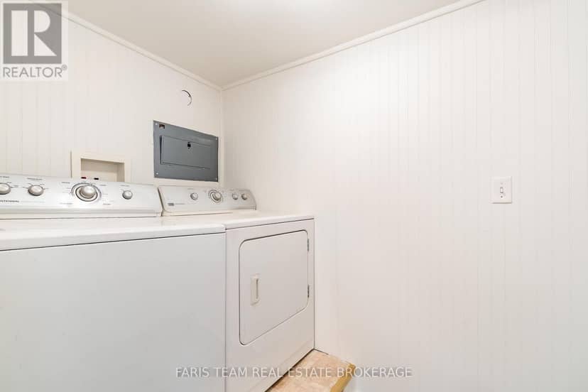 308 Russell Street — photo 16 of 32
