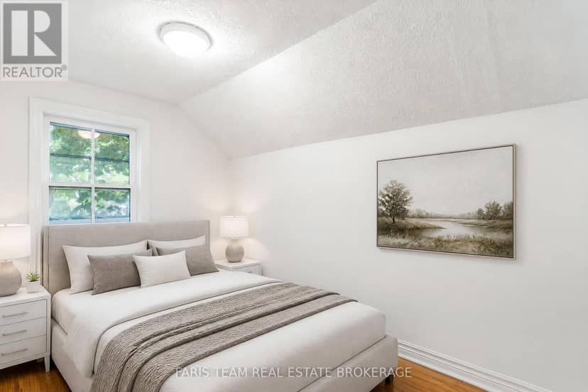 308 Russell Street — photo 20 of 32