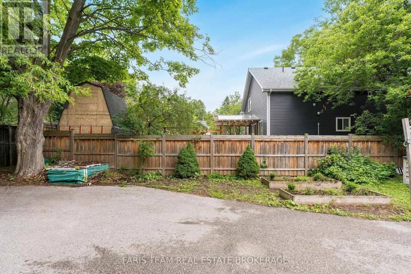 308 Russell Street — photo 26 of 32