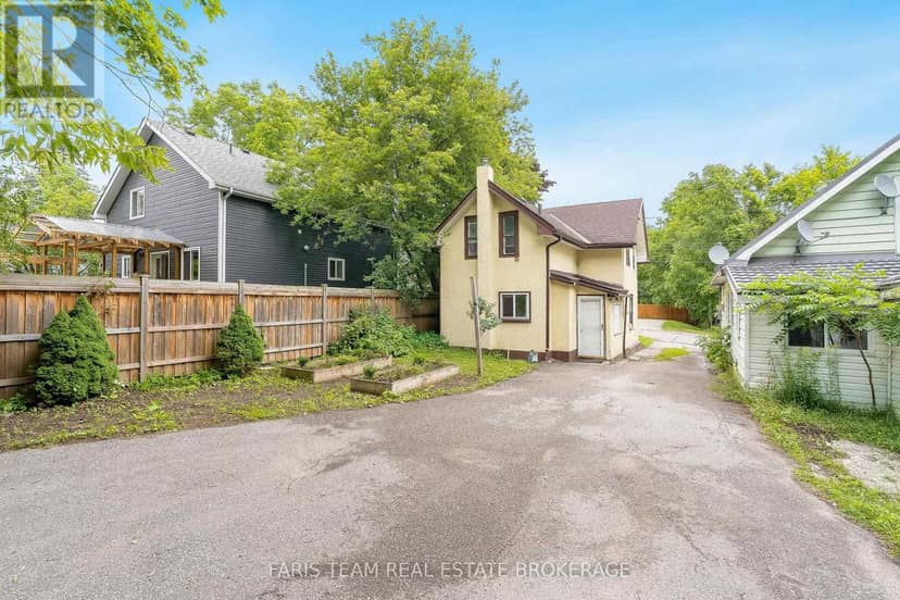 308 Russell Street — photo 27 of 32