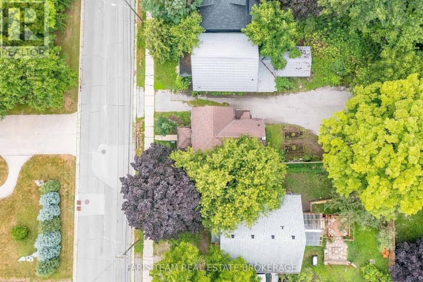 308 Russell Street — photo 29 of 32