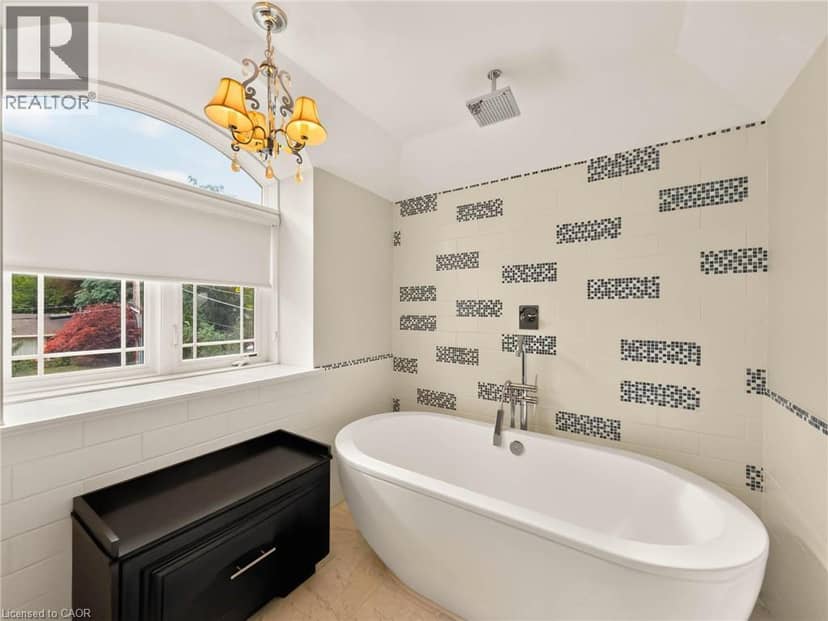 991 GLENWOOD Avenue — photo 25 of 40