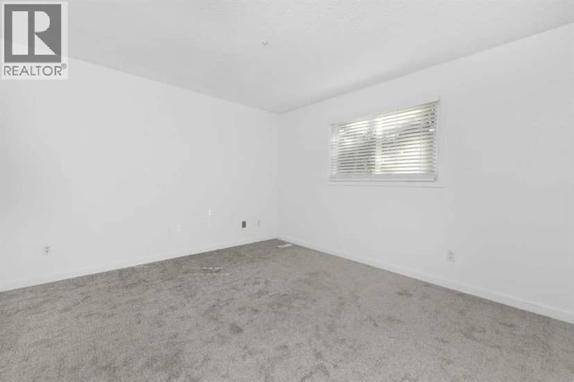 21, 2519 38 Street NE — photo 20 of 32