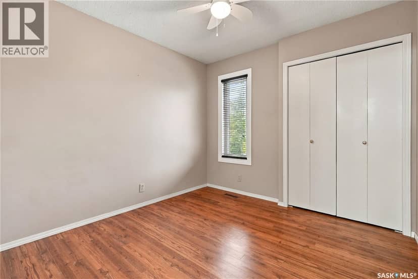 65 Meadow ROAD — photo 16 of 33