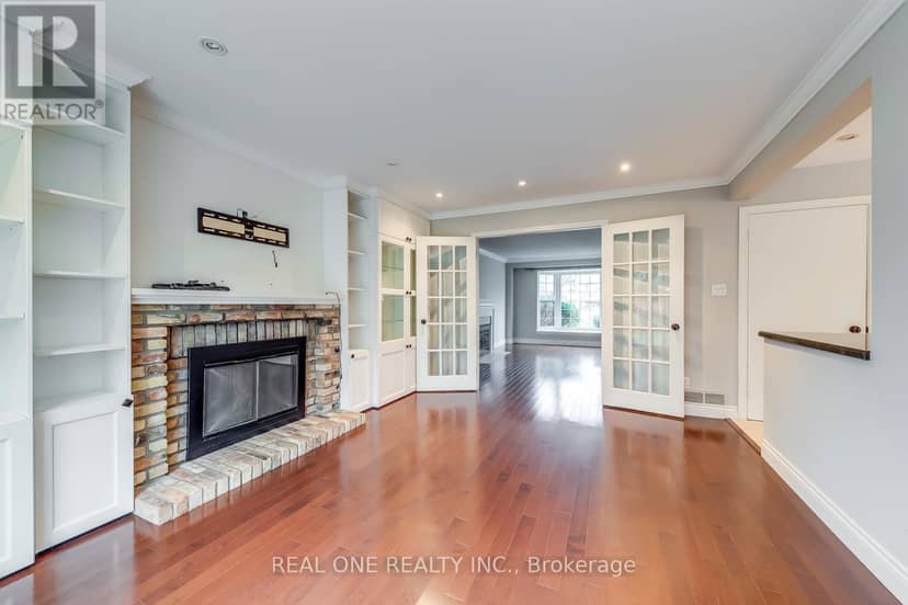 120 Blyth Crescent — photo 12 of 40