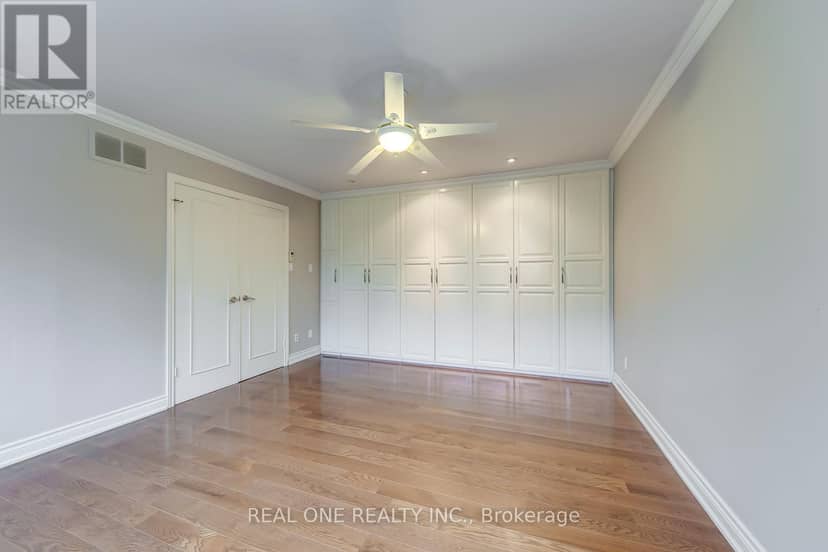120 Blyth Crescent — photo 20 of 40