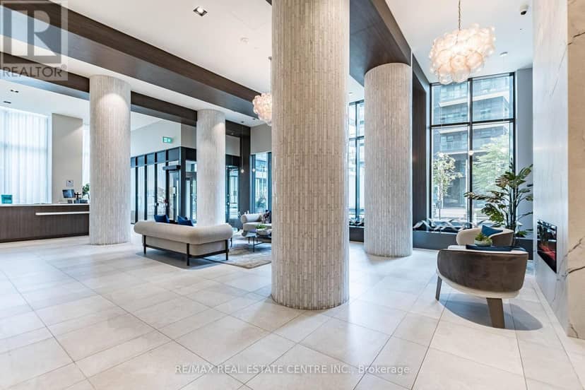 2510 - 38 Annie Craig Drive, Toronto, photo 4