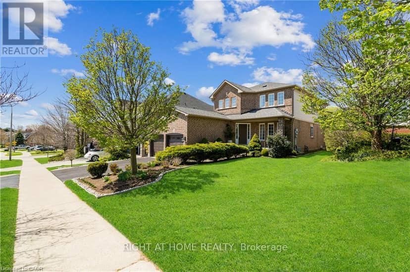 106 Moore Crescent, Hamilton, photo 2