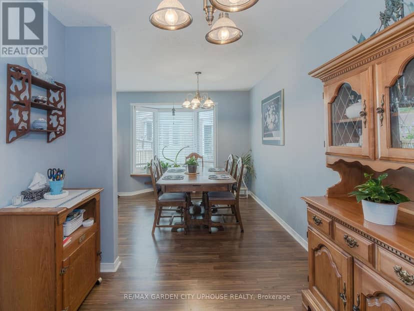 103 - 122 Bunting Road — photo 7 of 25
