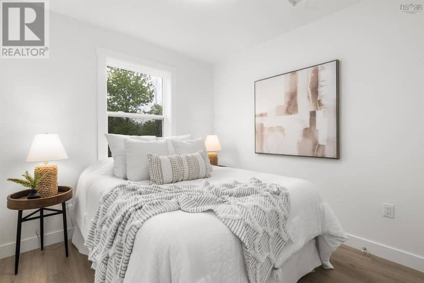 40 Warner Drive — photo 16 of 37