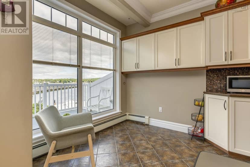 1 Arthur Lismer Court — photo 15 of 40
