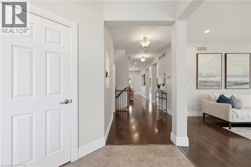 793 BEACH Boulevard, Hamilton, photo 8