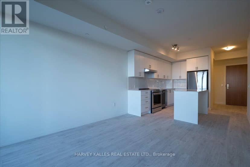 411 - 8960 Jane Street — photo 12 of 40