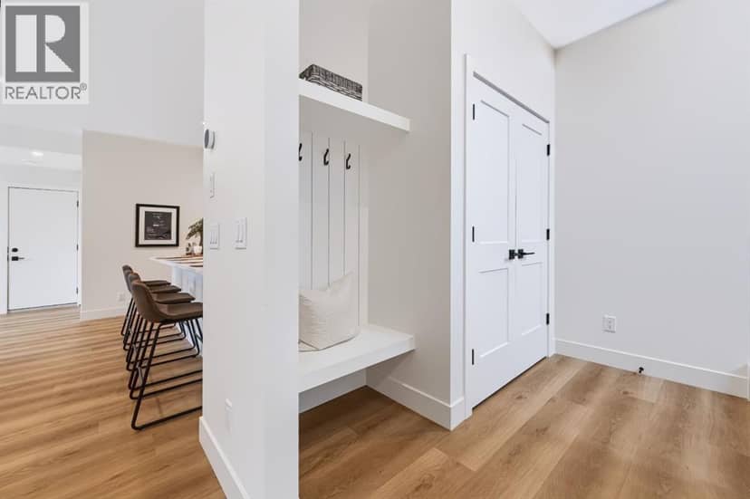 1903B 17 Street NW — photo 15 of 40