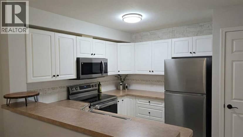 2106, 11 Chaparral Ridge Drive SE, Calgary, photo 6