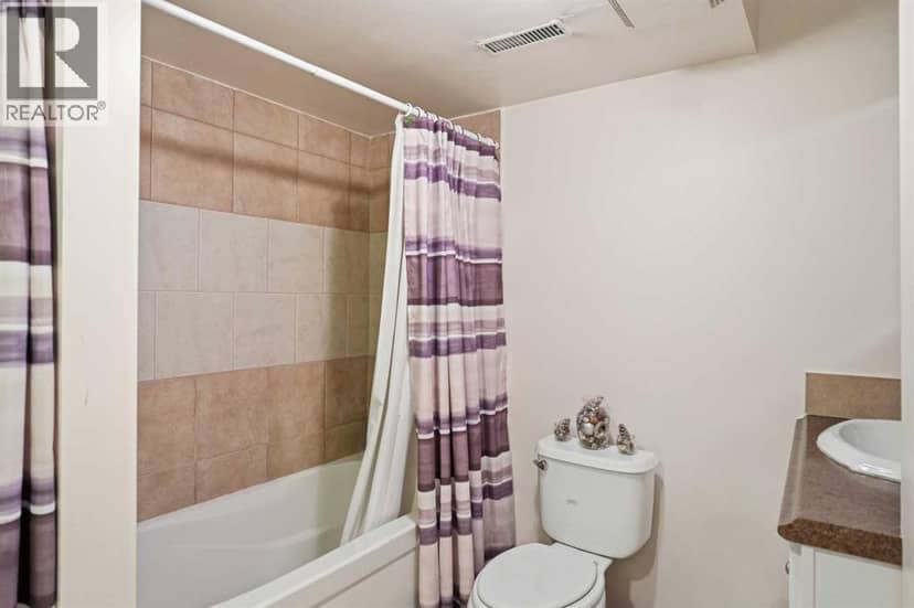 52 Douglas Glen Crescent SE — photo 23 of 29