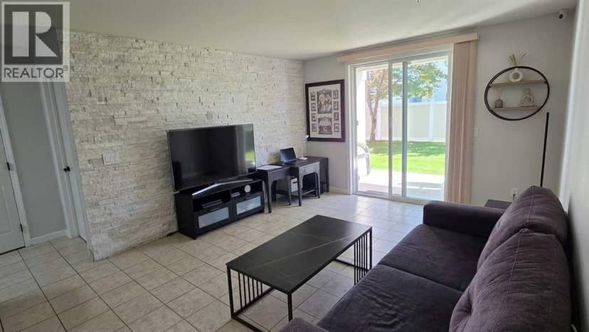 2106, 11 Chaparral Ridge Drive SE, Calgary, photo 8