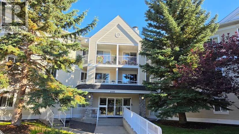 2106, 11 Chaparral Ridge Drive SE, Calgary, photo 2