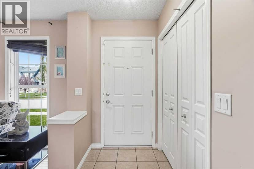 71 Elgin Meadows Garden SE, Calgary, photo 3