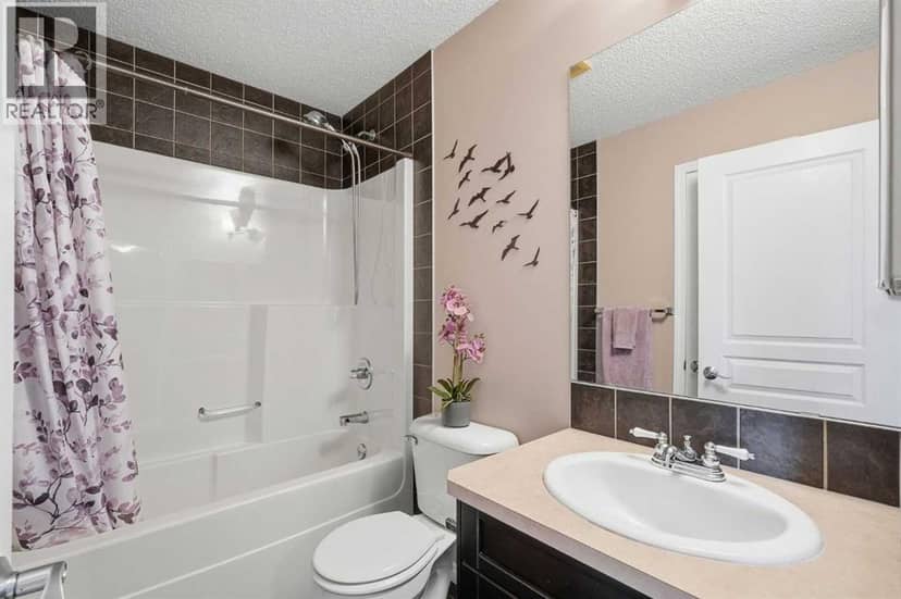 71 Elgin Meadows Garden SE — photo 23 of 35