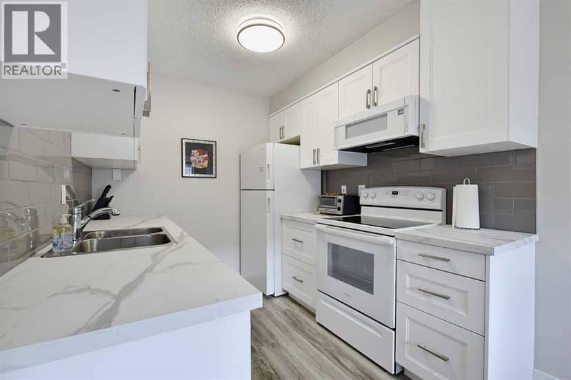 201, 617 56 Avenue SW, Calgary, photo 3
