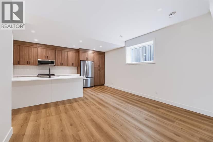 1905B 17 Street NW — photo 23 of 37