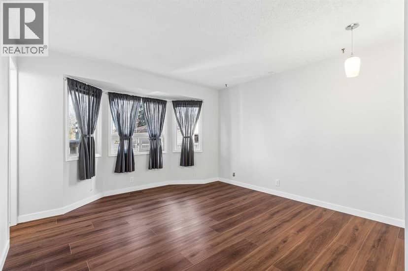 440 Lynnover Way SE — photo 10 of 39
