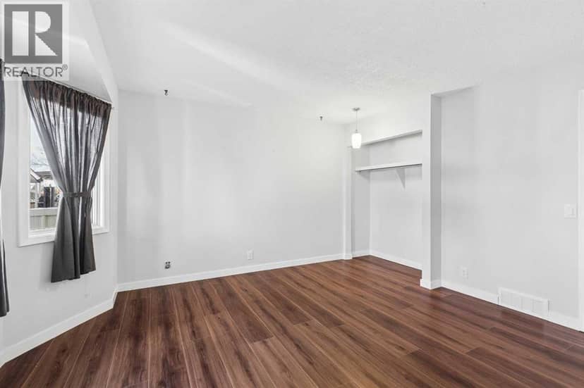 440 Lynnover Way SE — photo 11 of 39