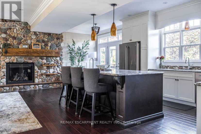 381 Woodworth Court — photo 15 of 40