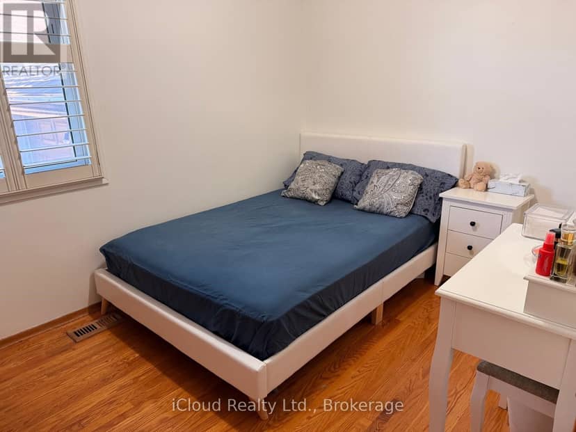 22 Seaton Place Drive — photo 16 of 35