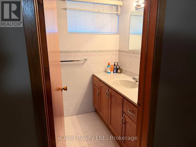 22 Seaton Place Drive — photo 27 of 35