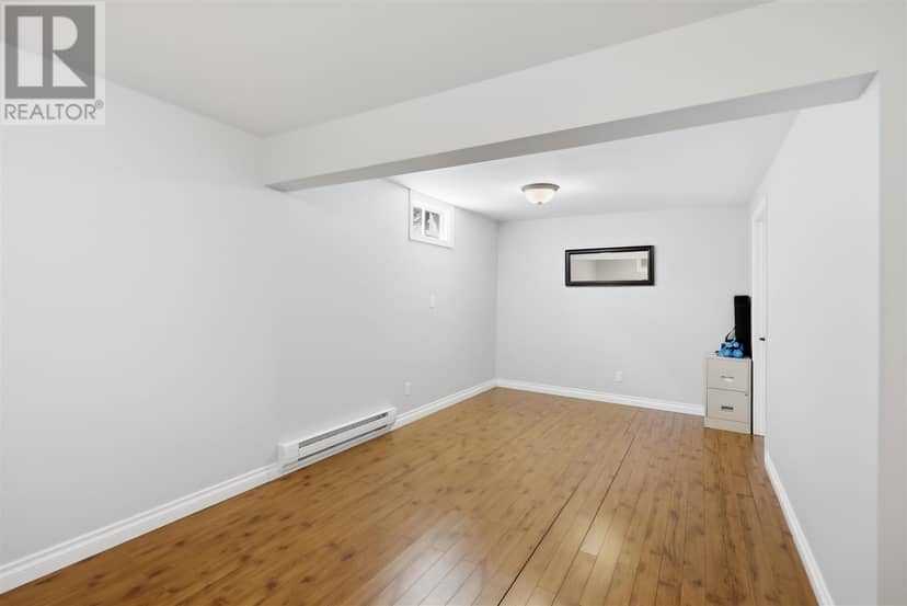 936 North ST — photo 29 of 39