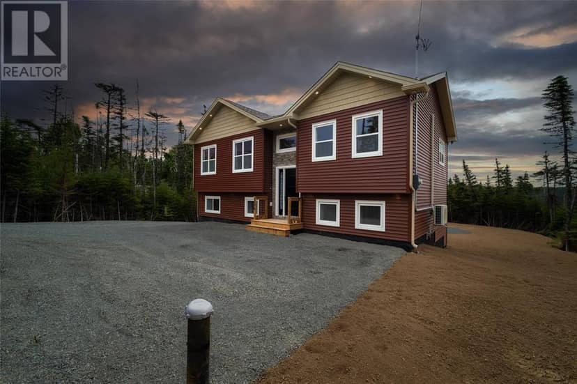 620-622 Pouch Cove Highway, Pouch Cove, photo 2