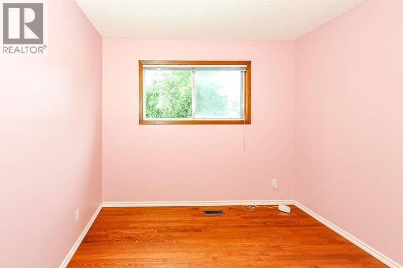 68 Elliott Drive — photo 22 of 40
