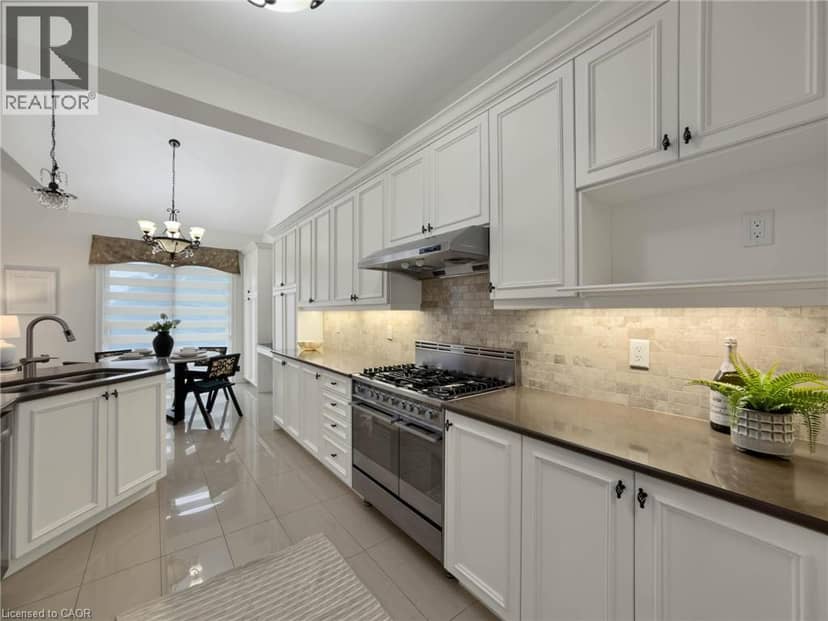 3353 LIPTAY Avenue Unit# 17 — photo 12 of 40