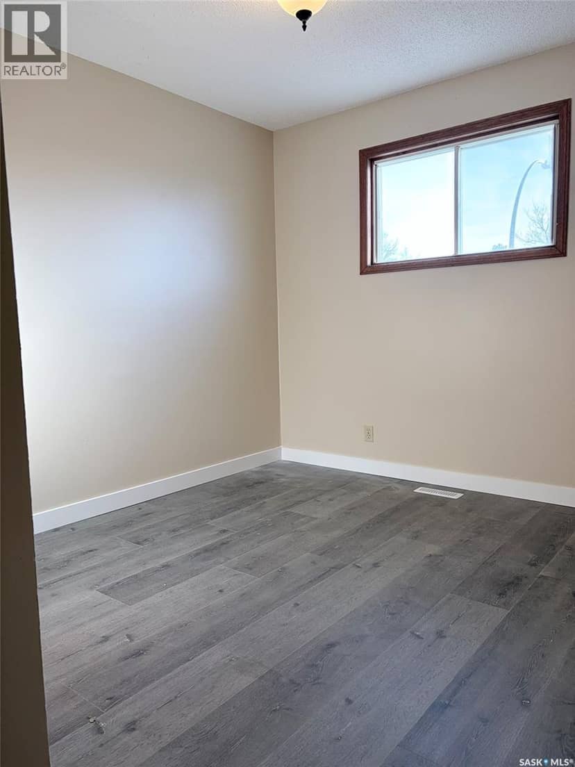223-225 Wakabayashi WAY — photo 26 of 40
