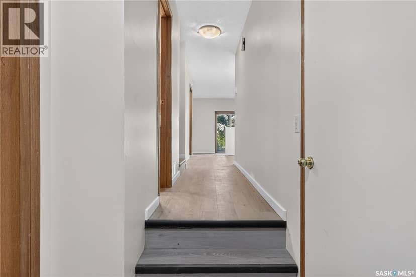 223-225 Wakabayashi WAY — photo 6 of 40