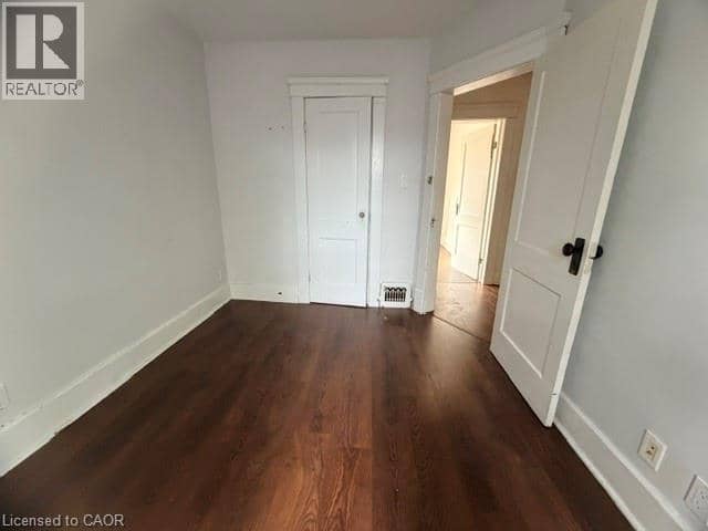 512 DOWNIE Street, Stratford, photo 4