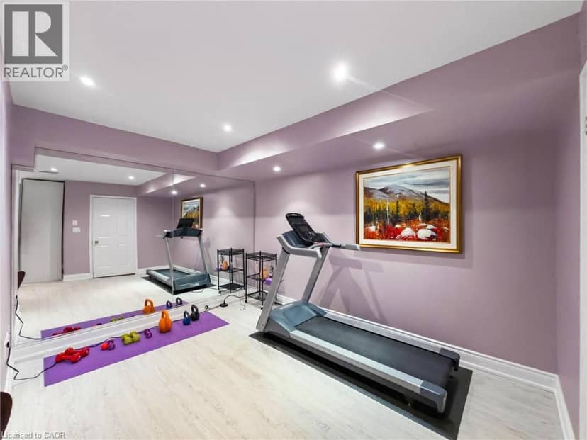 45 TRADEWIND Drive — photo 39 of 40