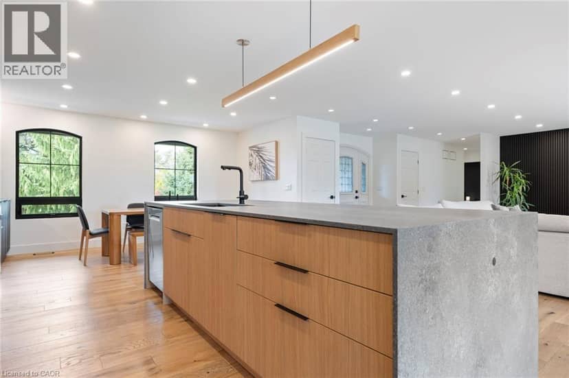 320 EVERGREEN HILL Road — photo 12 of 40