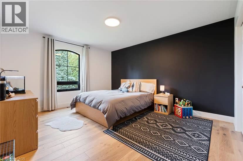 320 EVERGREEN HILL Road — photo 23 of 40